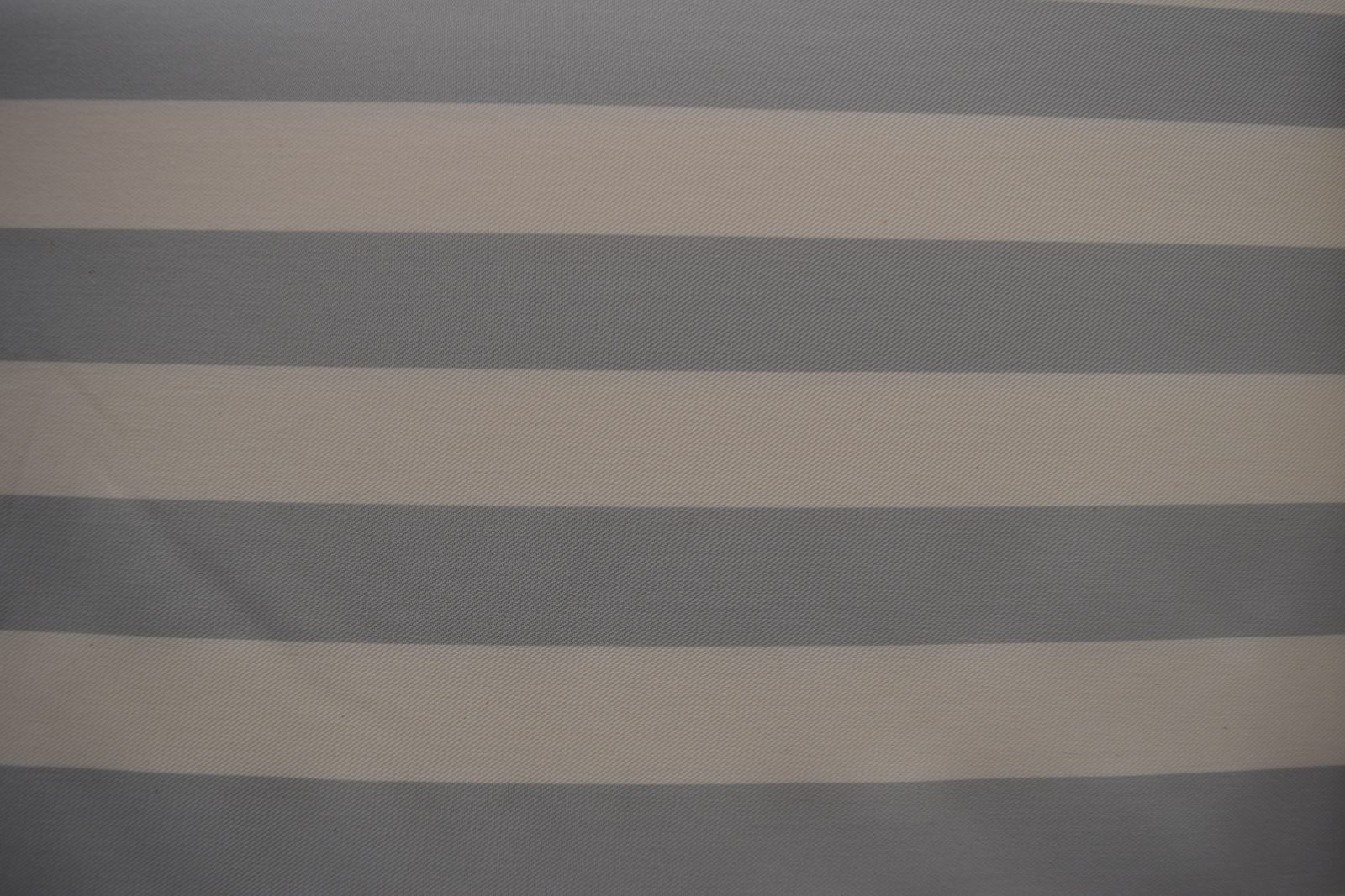 tela raya ancha blanco celeste/gris algodon 100 lucio