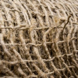 ARPILLERA DE RED MEDIA 100% YUTE (ANCHO 122 CM)