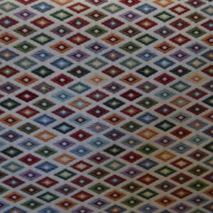 tela geometrica multicolor diamante algodon poliester lucio